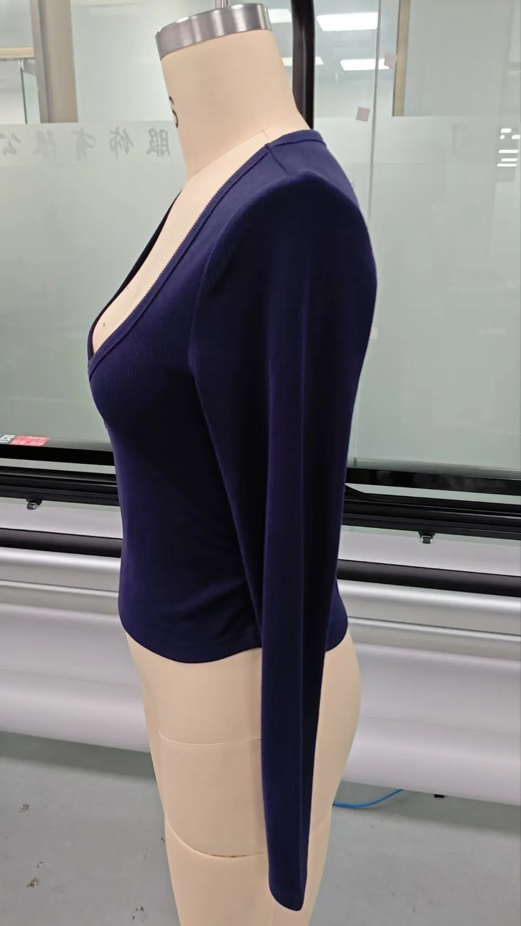 2025 Fall Winter New Fashion Women's Tops T-shirt V-neck Hollow Out Sexy and Fashionable Slim Fit Long Sleeved Y2k Clothing