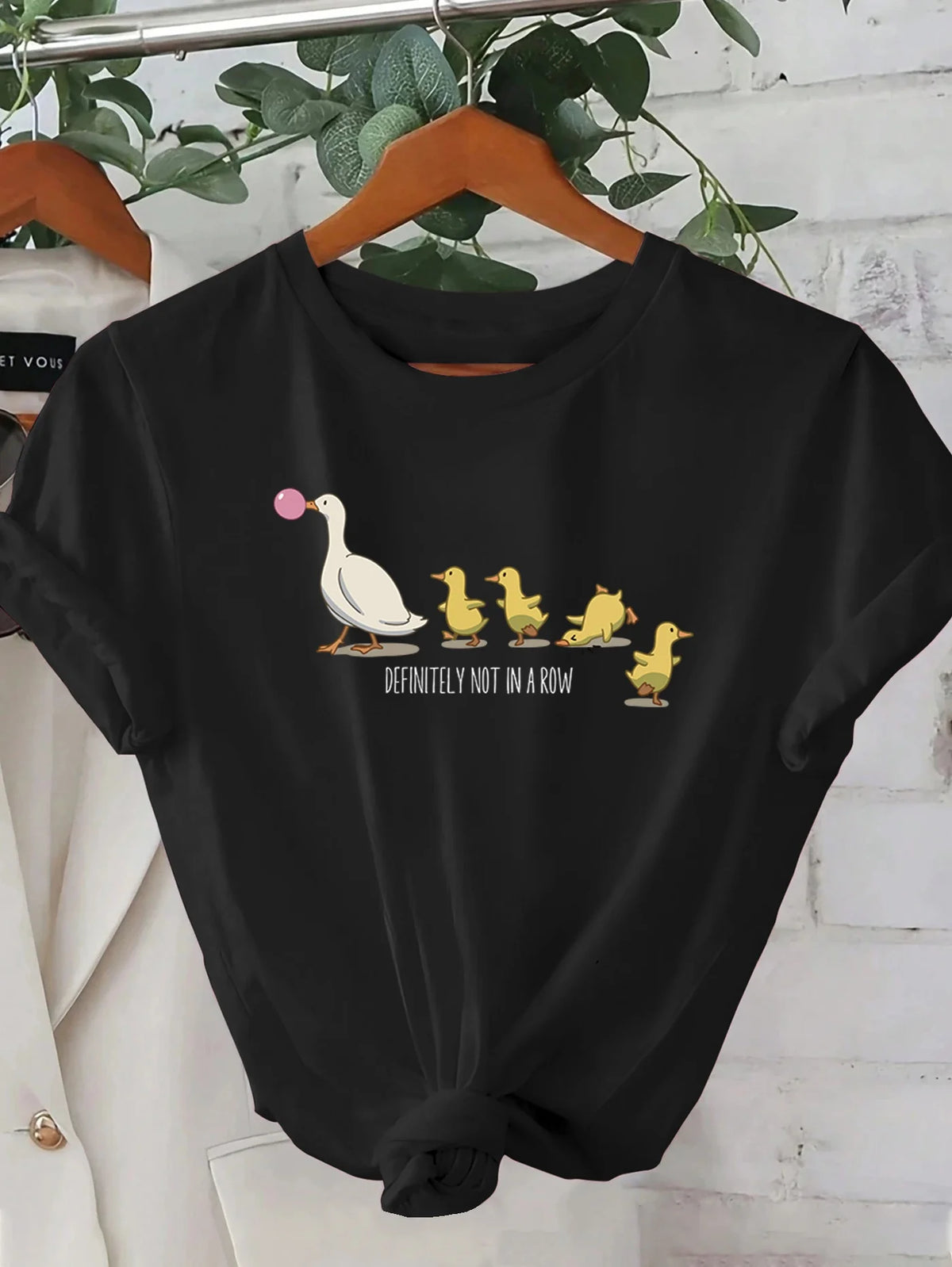 Ladies' Cute Duck Arrangement Printed Pattern T-shirt Casual Round Neck Short Sleeve Top Casual Summer Women's Clothing