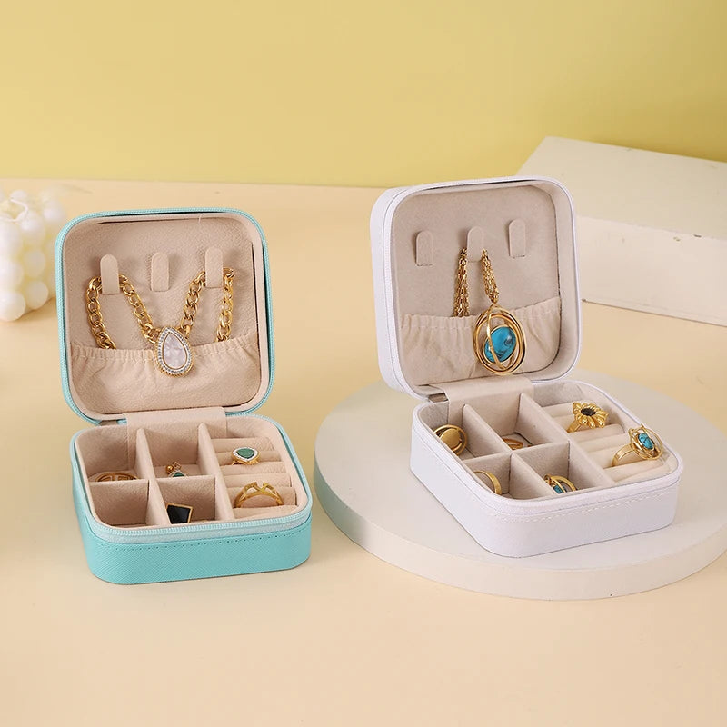 Portable Jewelry Storage Box Travel Organizer Jewelry Case Leather Storage Earrings Necklace Ring Jewelry Organizer Display