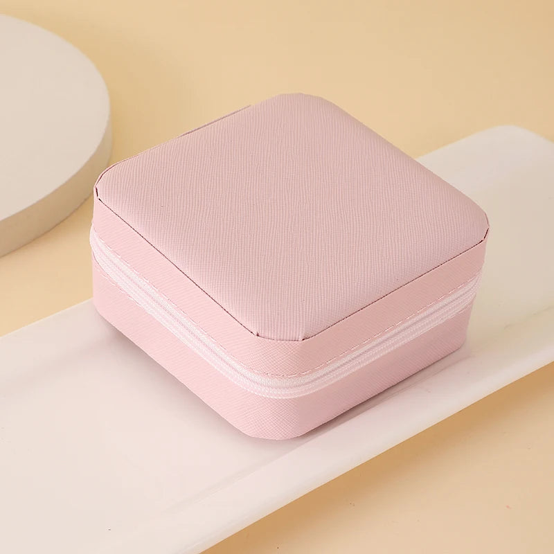 Portable Jewelry Storage Box Travel Organizer Jewelry Case Leather Storage Earrings Necklace Ring Jewelry Organizer Display