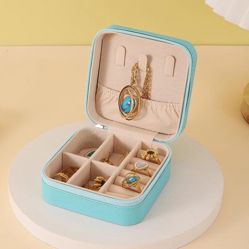 Portable Jewelry Storage Box Travel Organizer Jewelry Case Leather Storage Earrings Necklace Ring Jewelry Organizer Display
