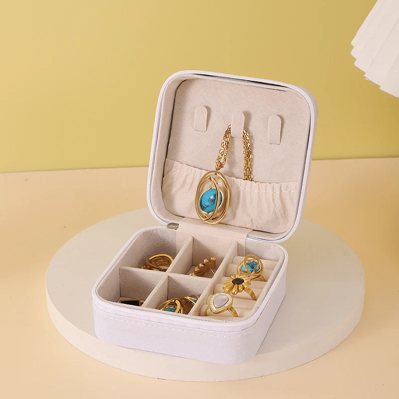 Portable Jewelry Storage Box Travel Organizer Jewelry Case Leather Storage Earrings Necklace Ring Jewelry Organizer Display