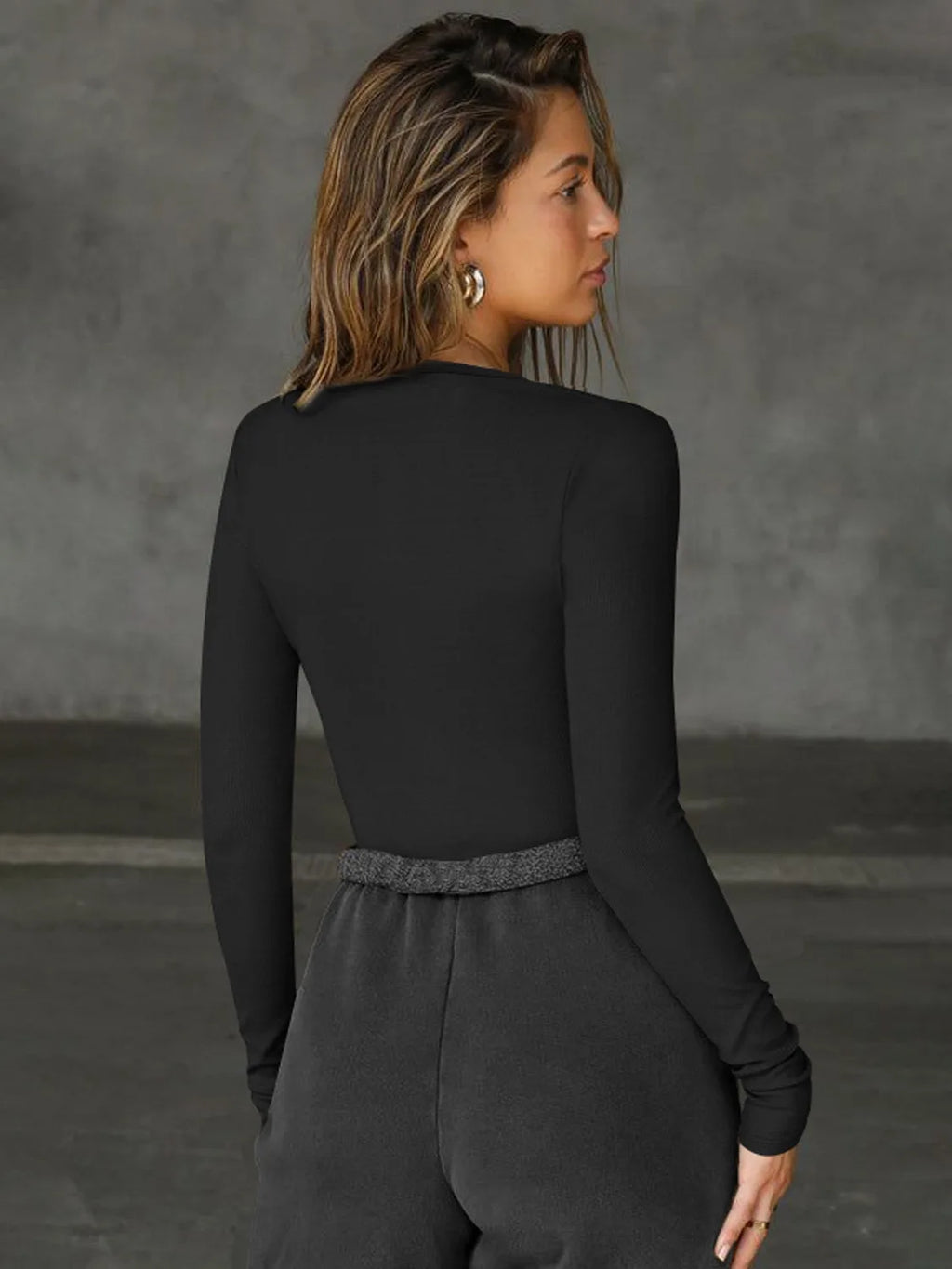 2025 Fall Winter New Fashion Women's Tops T-shirt V-neck Hollow Out Sexy and Fashionable Slim Fit Long Sleeved Y2k Clothing